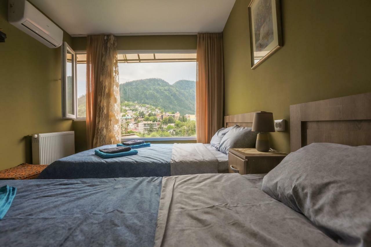 Mereti Hotel Borjomi Ngoại thất bức ảnh