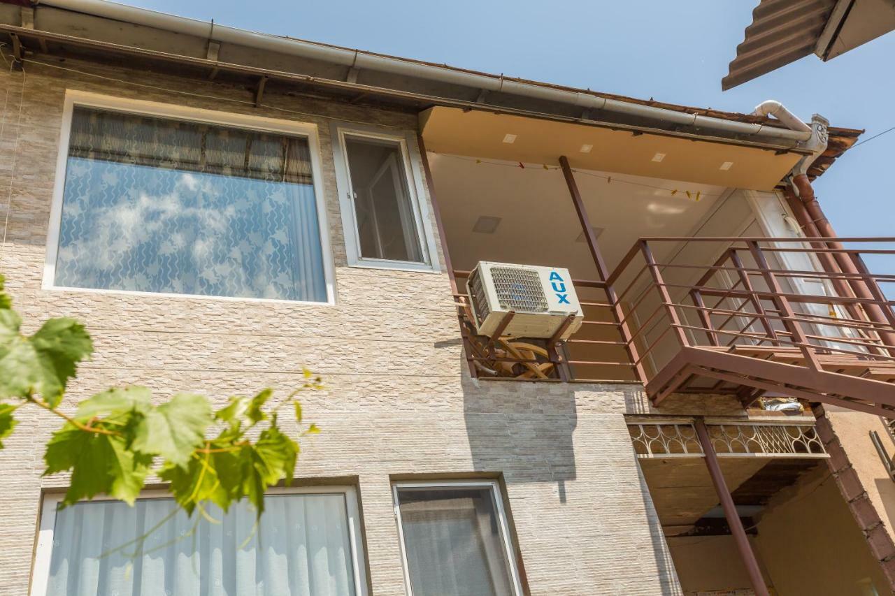 Mereti Hotel Borjomi Ngoại thất bức ảnh